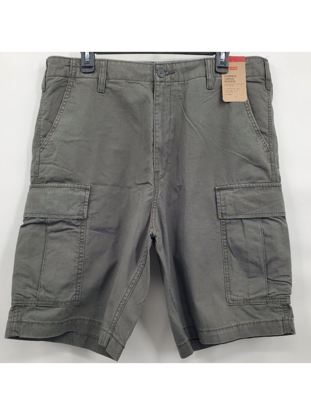Levi's Carrier Cargo Shorts Men Size 36 NWT Retro 2000s Vintage Look
